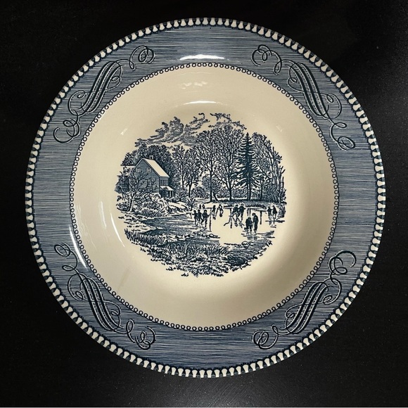 Vintage 1950's Blue soup/salad bowl - Picture 2 of 5